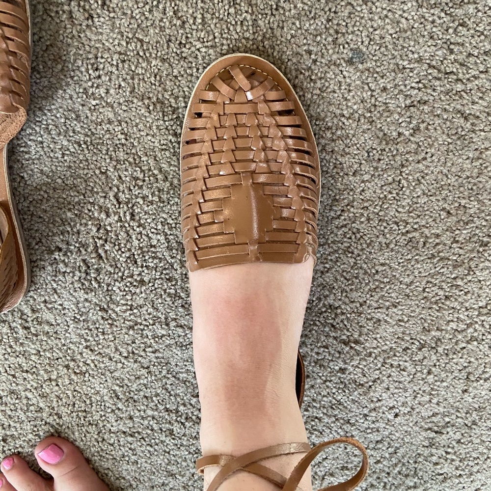 Sandals - Picture 6 of 7